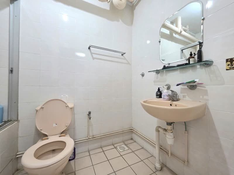281 Toh Guan Road HDB Flat For Sale at S$ 820,000 | PropertyGuru Singapore
