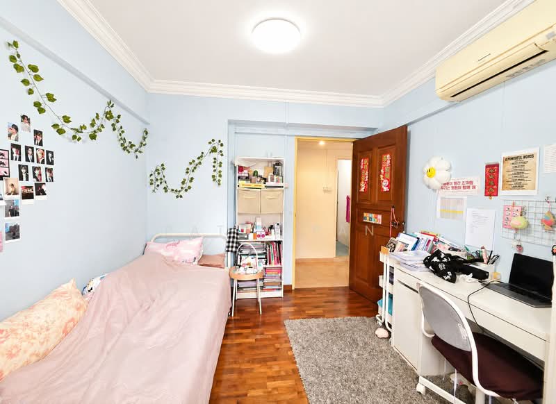 281 Toh Guan Road, 281 Toh Guan Road, 3 Bedrooms, 1,302 sqft, HDB Flat For Sale, by Patsy Pan, 500093443 - PropertyGuru.com.sg