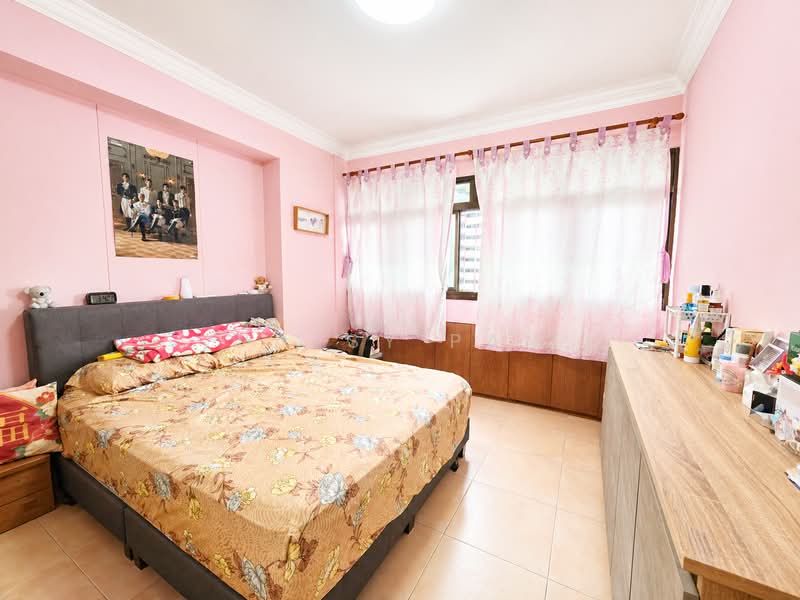 281 Toh Guan Road, 281 Toh Guan Road, 3 Bedrooms, 1,302 sqft, HDB Flat For Sale, by Patsy Pan, 500093443 - PropertyGuru.com.sg