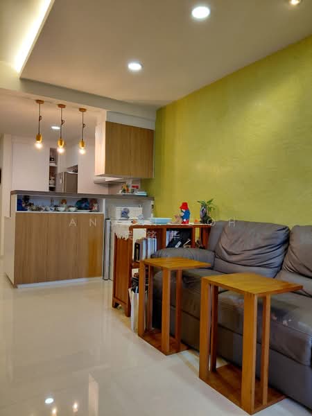 Ripple Bay Condominium For Sale at S$ 1,180,000 | PropertyGuru Singapore - Living Room