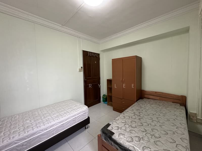 446 Choa Chu Kang Avenue 4, 446 Choa Chu Kang Avenue 4, Room Rental, 200 sqft, HDB Flat For Rent, by Larry Lee, 500093452 - Bedroom - PropertyGuru.com.sg