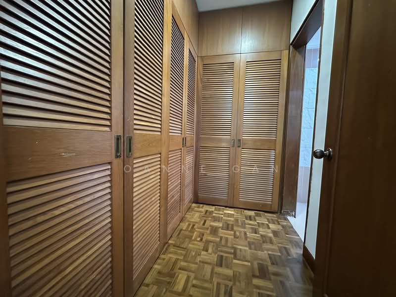 Villa Des Flores Condominium For Sale at S$ 3,880,000 | PropertyGuru Singapore - Interior