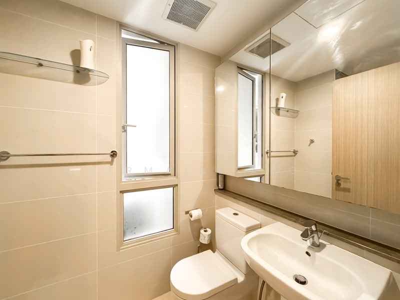 Flamingo Valley, 480 Siglap Road, 3 Bedrooms, 1,216 sqft, Condominium For Rent, by Jermaine Ang, 500093471 - Bathroom - PropertyGuru.com.sg