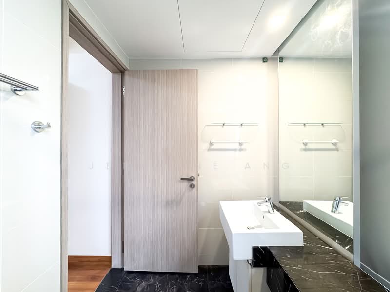 Flamingo Valley, 480 Siglap Road, 3 Bedrooms, 1,216 sqft, Condominium For Rent, by Jermaine Ang, 500093471 - Bathroom - PropertyGuru.com.sg