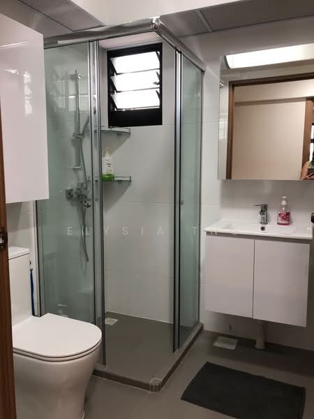 111B Alkaff Crescent, 111B Alkaff Crescent, 3 Bedrooms, 1,001 sqft, HDB Flat For Sale, by Elysia Tng, 500093490 - Common Bathroom - PropertyGuru.com.sg