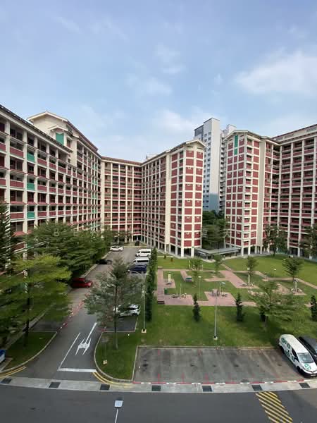 153 Yung Ho Road HDB Flat For Sale at S$ 560,000 | PropertyGuru Singapore - Unblocked view