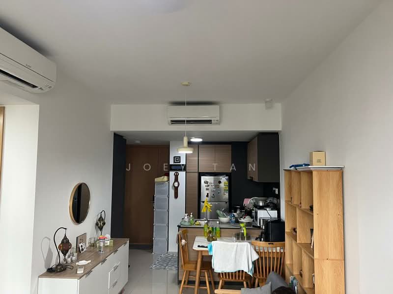 Midwood, 8 Hillview Rise, 2 Bedrooms, 700 sqft, Condominium For Rent, by Joey Tan, 500093516 - Kitchen - PropertyGuru.com.sg