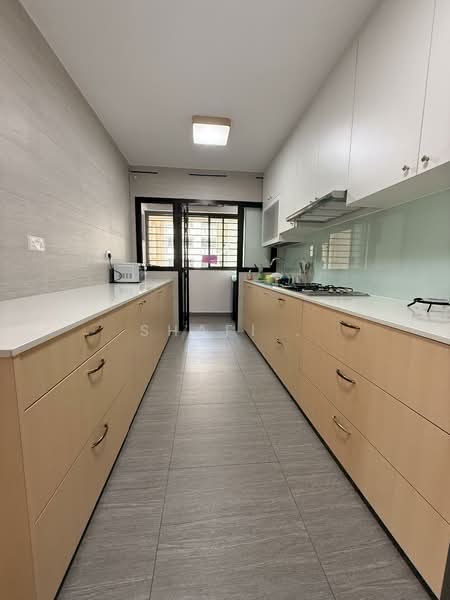 114A Plantation Crescent, 114A Plantation Crescent, 2 Bedrooms, 1,200 sqft, HDB Flat For Rent, by Shafi ., 500093526 - Kitchen - PropertyGuru.com.sg