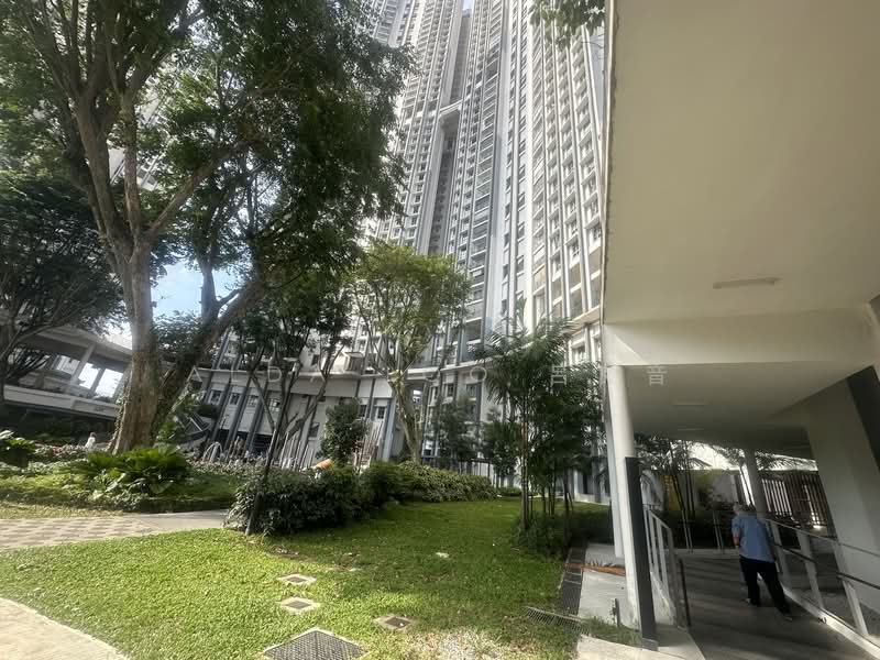36 Margaret Drive HDB Flat For Sale at S$ 810,000 | PropertyGuru Singapore - Exterior