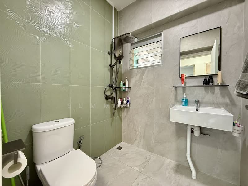 636B Senja Road HDB Flat For Sale at S$ 699,999 | PropertyGuru Singapore - Bathroom