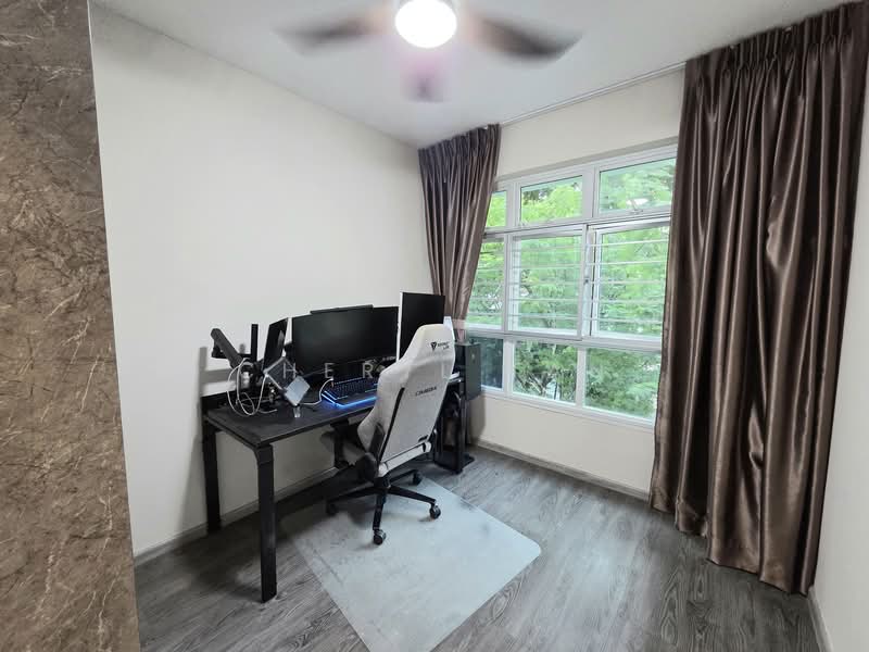 113A Mcnair Road HDB Flat For Sale at S$ 980,000 | PropertyGuru Singapore - Study