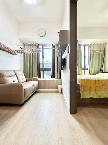 Sycamore Tree, 2 Fowlie Road, 2 Bedrooms, 420 sqft, Apartment For Rent, by Ronald Chye, 500093546 - Living Room - PropertyGuru.com.sg