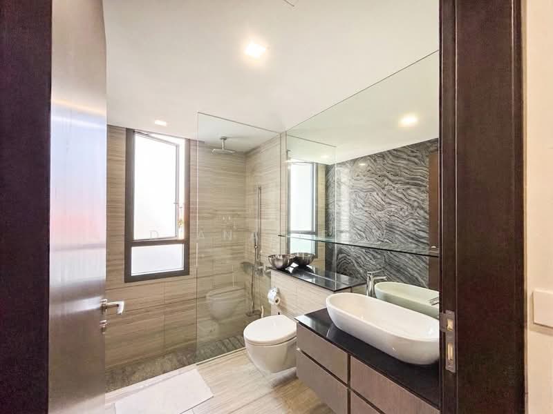 The Seawind @ Telok Kurau, Lorong M Telok Kurau, 3 Bedrooms, 1,184 sqft, Condominium For Rent, by Diana Teow, 500093552 - Master Bathroom - PropertyGuru.com.sg