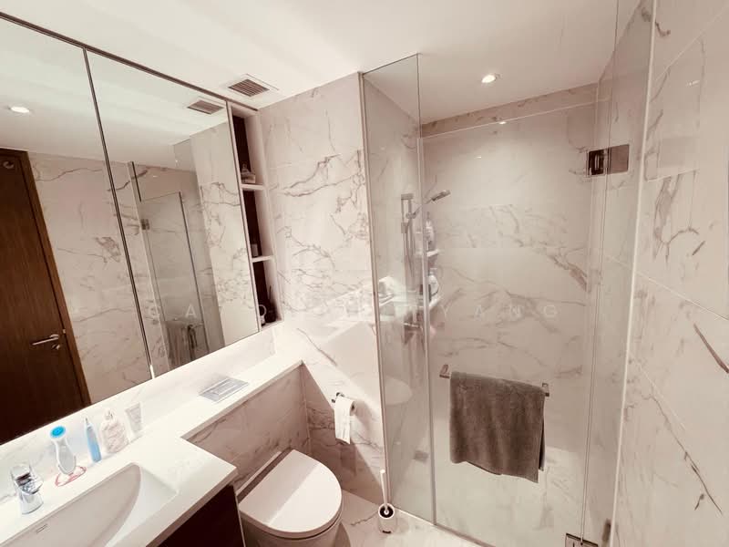 Parc Botannia Condominium For Sale at S$ 1,388,888 | PropertyGuru Singapore - Bathroom