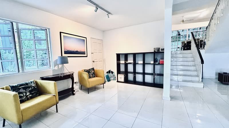 Sunset way, Sunset Way, 6 Bedrooms, 4,500 sqft, Detached House For Rent, by Rennie Goh 吴蕊玲, 500093562 - Living Room - PropertyGuru.com.sg