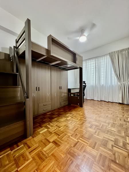 Bukit Regency, 11 Upper Bukit Timah View, 4 Bedrooms, 1,647 sqft, Condominium For Rent, by Ian Yijie Teo, 500093563 - Bedroom 2 - PropertyGuru.com.sg