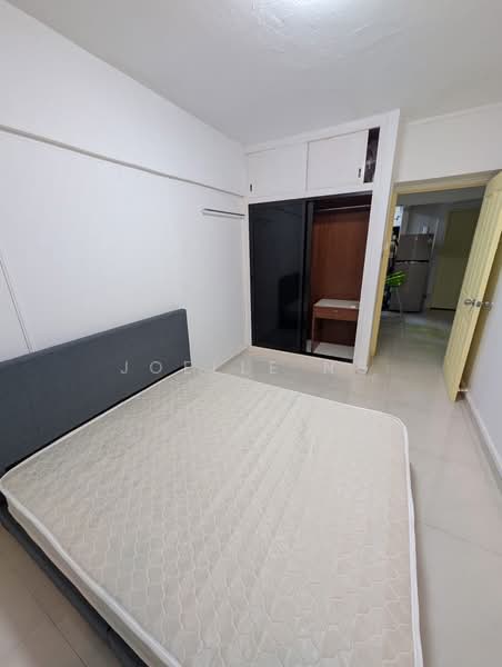 People's Park Complex, 1 Park Road, Room Rental, 150 sqft, Apartment For Rent, by Joelle Ng, 500093565 - Bedroom - PropertyGuru.com.sg