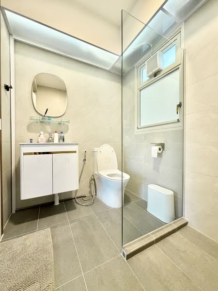 222A Mount Vernon Road, 222A Mount Vernon Road, 3 Bedrooms, 1,001 sqft, HDB Flat For Rent, by Ronald Chye, 500093573 - Bathroom - PropertyGuru.com.sg