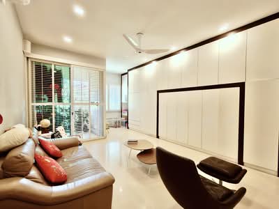 For Sale - Duchess Crest