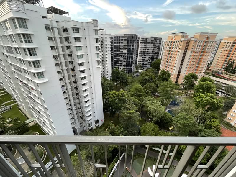 Prive, 33 Punggol Field, 2 Bedrooms, 818 sqft, Executive Condominium For Rent, by Chernys Lim, 500093584 - Exterior - PropertyGuru.com.sg