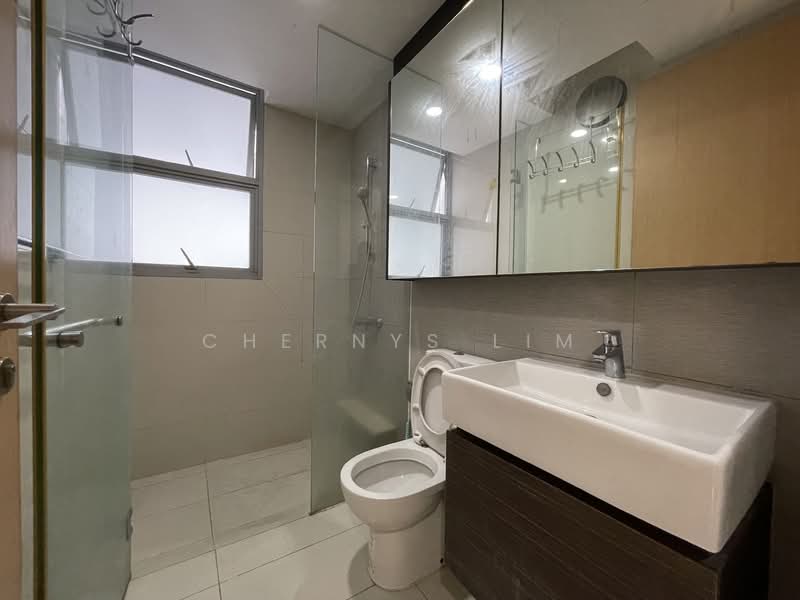 Prive, 33 Punggol Field, 2 Bedrooms, 818 sqft, Executive Condominium For Rent, by Chernys Lim, 500093584 - Bathroom - PropertyGuru.com.sg