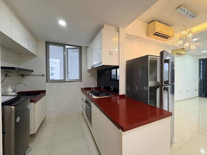 Prive, 33 Punggol Field, 2 Bedrooms, 818 sqft, Executive Condominium For Rent, by Chernys Lim, 500093584 - Kitchen - PropertyGuru.com.sg
