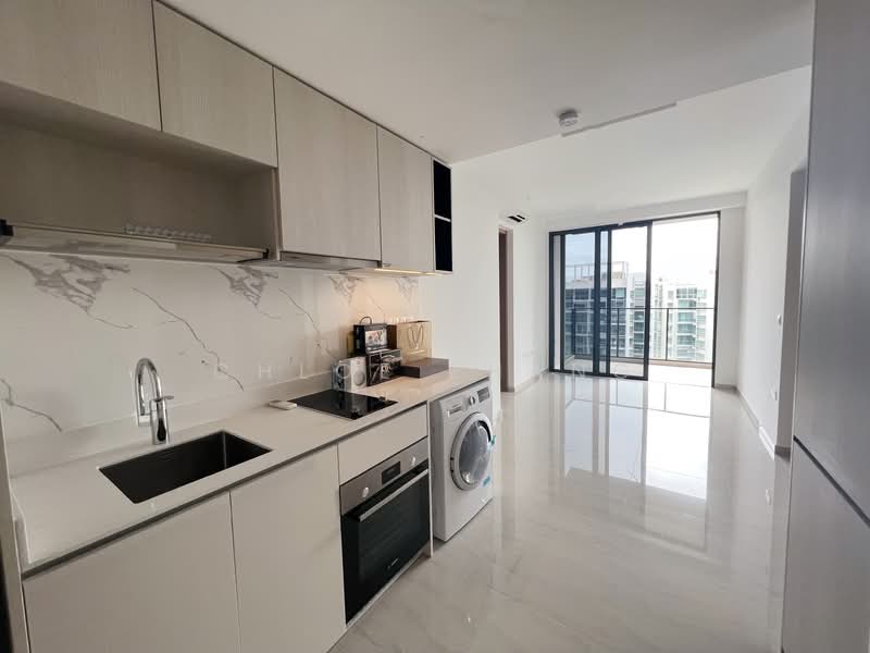 Whistler Grand Condominium For Sale at S$ 1,228,000 | PropertyGuru Singapore - Kitchen