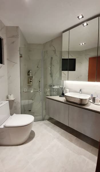 Dover Parkview, 30 Dover Rise, 3 Bedrooms, 969 sqft, Condominium For Rent, by Desmond Tan, 500093601 - Bathroom - PropertyGuru.com.sg