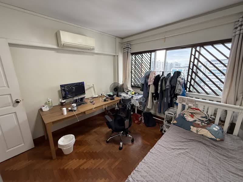 862A Tampines Street 83, 862A Tampines Street 83, Room Rental, 125 sqft, HDB Flat For Rent, by Yi Ran (Louis) Zhang, 500093602 - Bedroom - PropertyGuru.com.sg