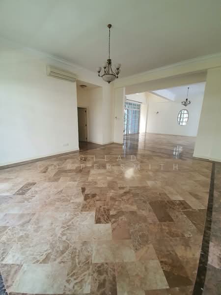 Woodgrove Estate, 18 Woodgrove Avenue, 6 Bedrooms, 6,674 sqft, Detached House For Rent, by Gilad Coppersmith, 500093606 - Interior - PropertyGuru.com.sg