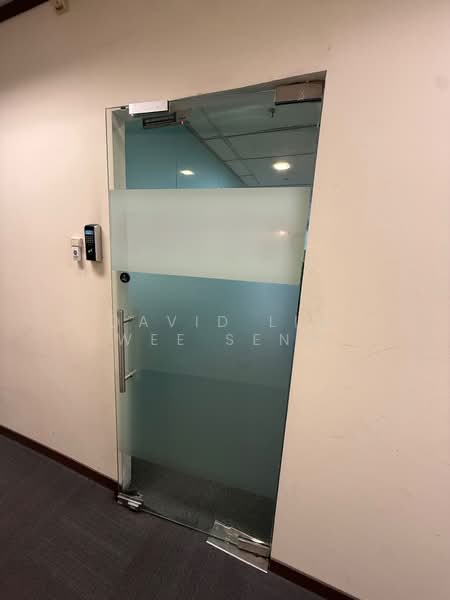 Royal Group Building, 3 Phillip Street, 807 sqft, Office For Rent, by David Lim Wee Seng, 500093617 - Interior - CommercialGuru.com.sg
