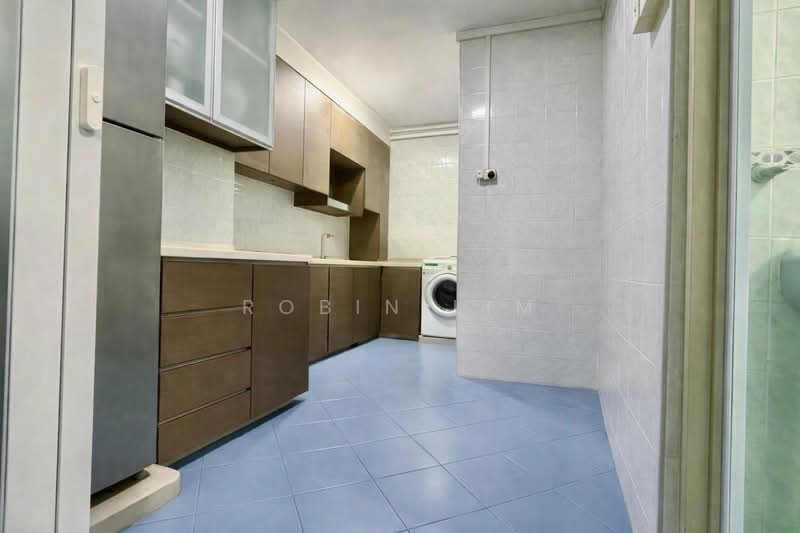 575 Woodlands Drive 16 HDB Flat For Sale at S$ 518,000 | PropertyGuru Singapore - Kitchen