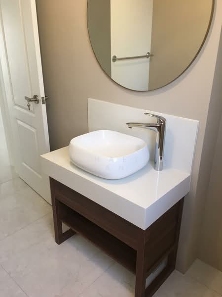 Regency Park Condominium For Sale at S$ 9,280,000 | PropertyGuru Singapore - Bathroom