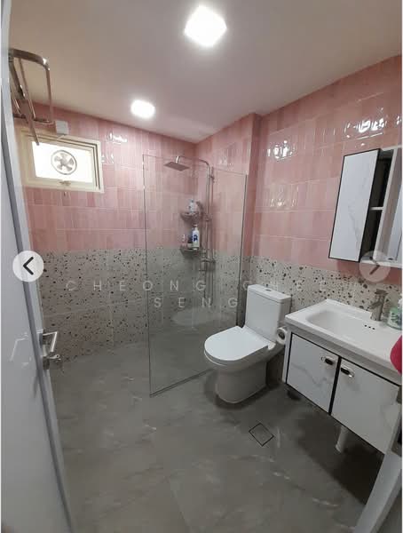 Watercolours, 25 Pasir Ris Link, Room Rental, 120 sqft, Executive Condominium For Rent, by Cheong Chee Seng, 500093626 - PropertyGuru.com.sg