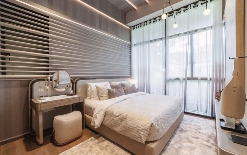 Cheap city fringe freehold minutes walk to MRT Condominium For Sale at S$ 2,399,000 | PropertyGuru Singapore - Bedroom