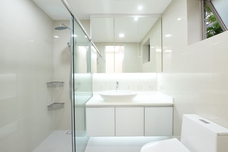 Nassim Jade, 3 Nassim Road, 3 Bedrooms, 2,400 sqft, Condominium For Rent, by Raquel Fong, 500093628 - Bathroom - PropertyGuru.com.sg