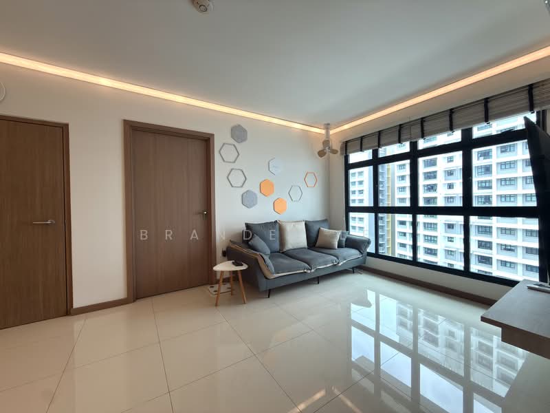 413C Northshore Drive HDB Flat For Sale at S$ 800,000 | PropertyGuru Singapore - Living Room