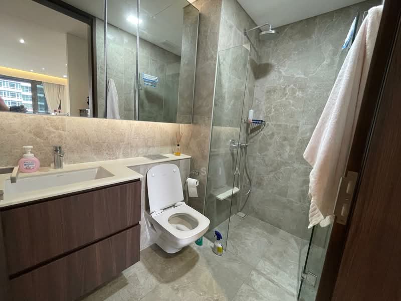Artra, 10 Alexandra View, 3 Bedrooms, 1,410 sqft, Condominium For Rent, by KC Sia, 500093631 - Bathroom - PropertyGuru.com.sg