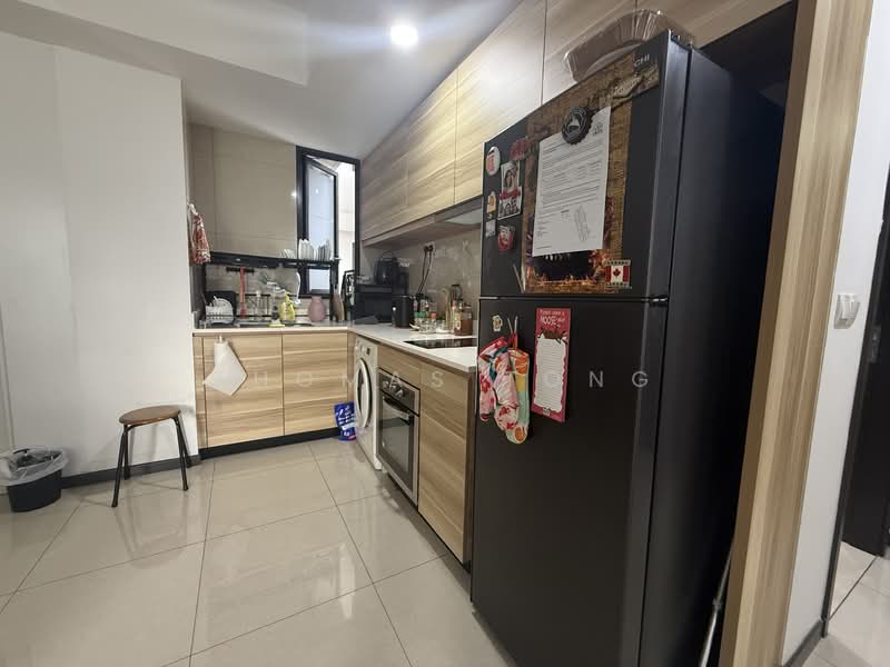 The Poiz Residences Condominium For Sale at S$ 1,700,000 | PropertyGuru Singapore - Kitchen