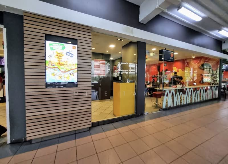 531 Bukit Batok Street 51 HDB Flat For Sale at S$ 618,000 | PropertyGuru Singapore - Exterior