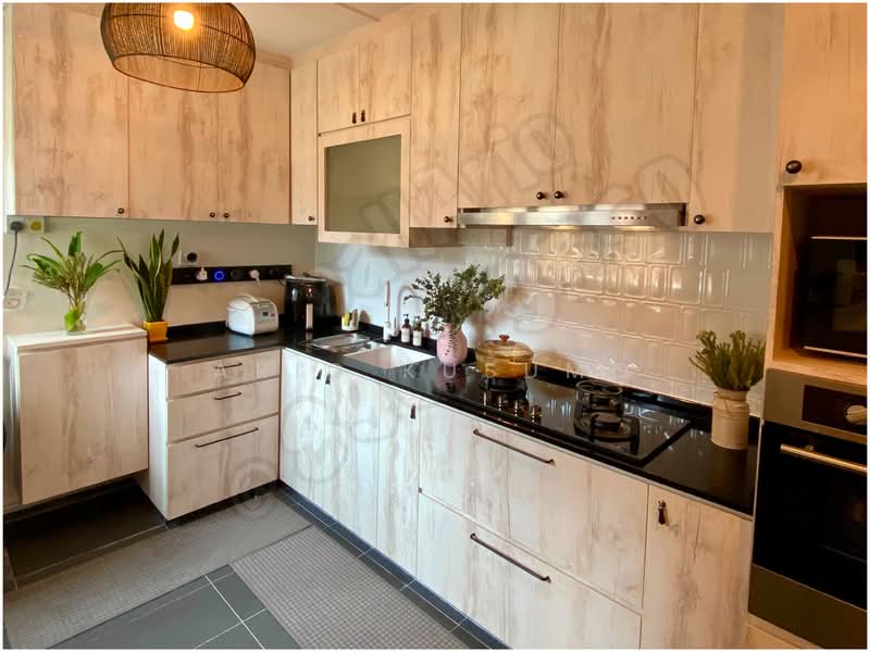 453 Sin Ming Avenue HDB Flat For Sale at S$ 950,000 | PropertyGuru Singapore - Kitchen