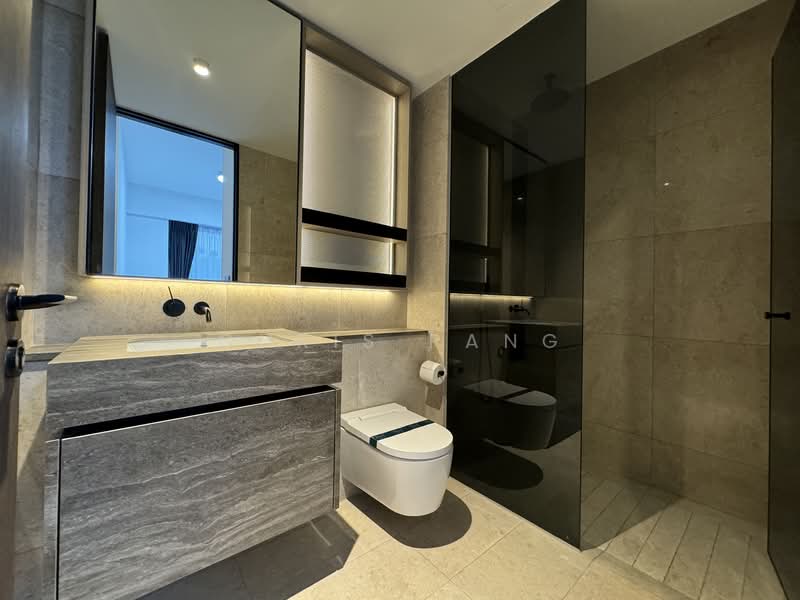 The Reef at King's Dock Condominium For Sale at S$ 2,100,000 | PropertyGuru Singapore - Bathroom