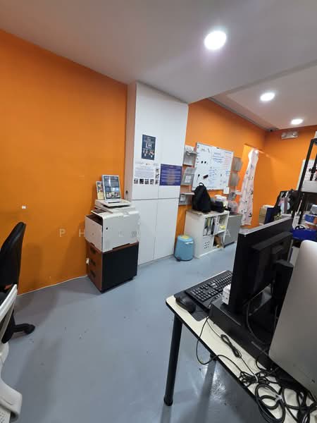 East Coast Road/ Siglap Drive, , 1,800 sqft, Shop / Shophouse For Rent, by Phyllis Yap, 500093656 - Interior - CommercialGuru.com.sg