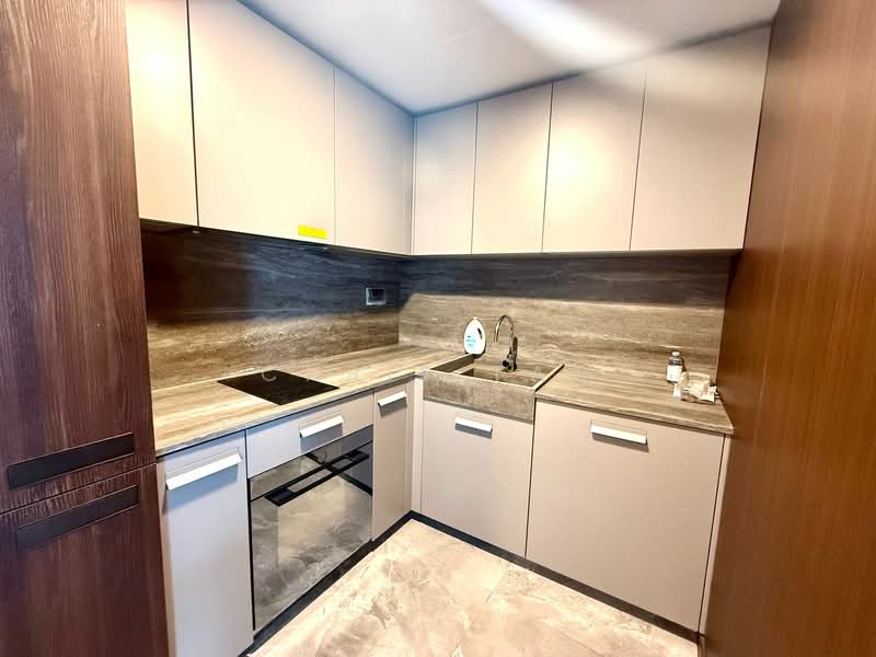 One Pearl Bank Condominium For Sale at S$ 1,700,000 | PropertyGuru Singapore - Kitchen