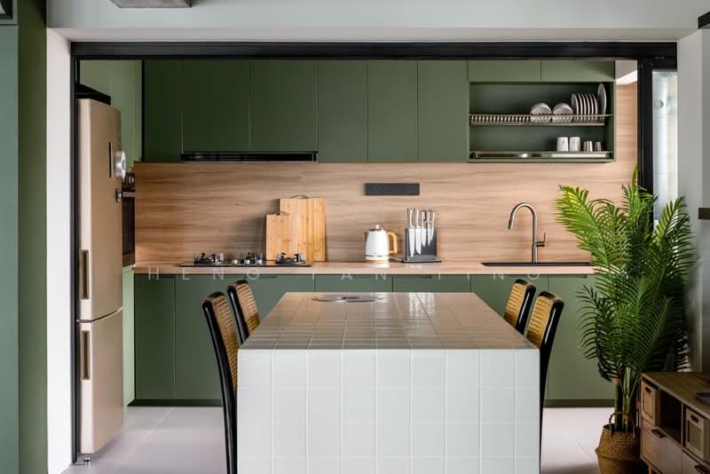 422A Northshore Drive HDB Flat For Sale at S$ 1,288,888 | PropertyGuru Singapore - Kitchen