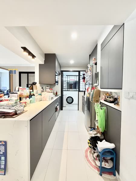 102A Bidadari Park Drive HDB Flat For Sale at S$ 1,150,000 | PropertyGuru Singapore - Kitchen