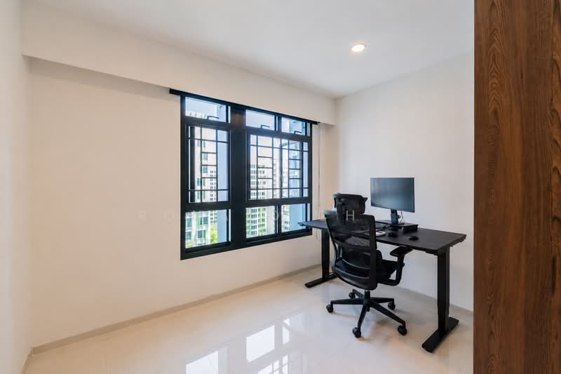 102A Bidadari Park Drive, 102A Bidadari Park Drive, 3 Bedrooms, 1,001 sqft, HDB Flat For Sale, by Ronald Chye, 500093670 - Study - PropertyGuru.com.sg