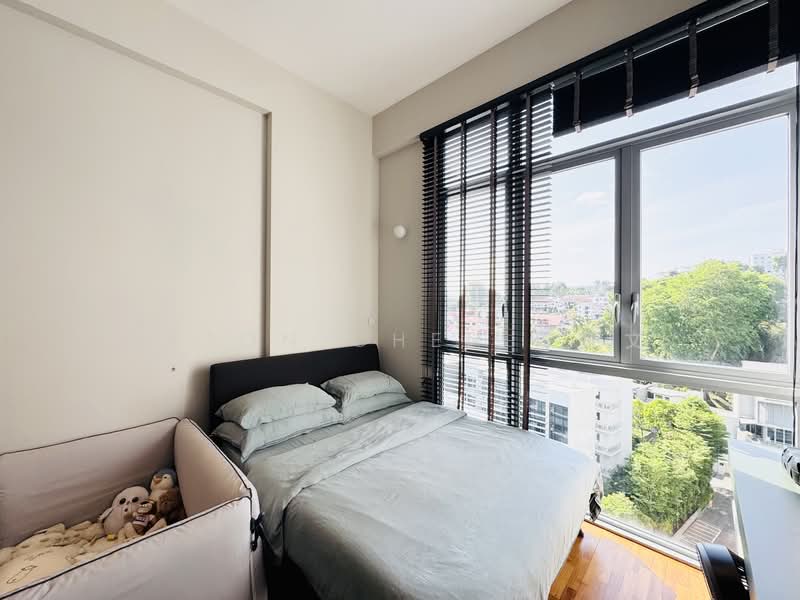 Hillsta Condominium For Sale at S$ 1,000,000 | PropertyGuru Singapore - Bedroom