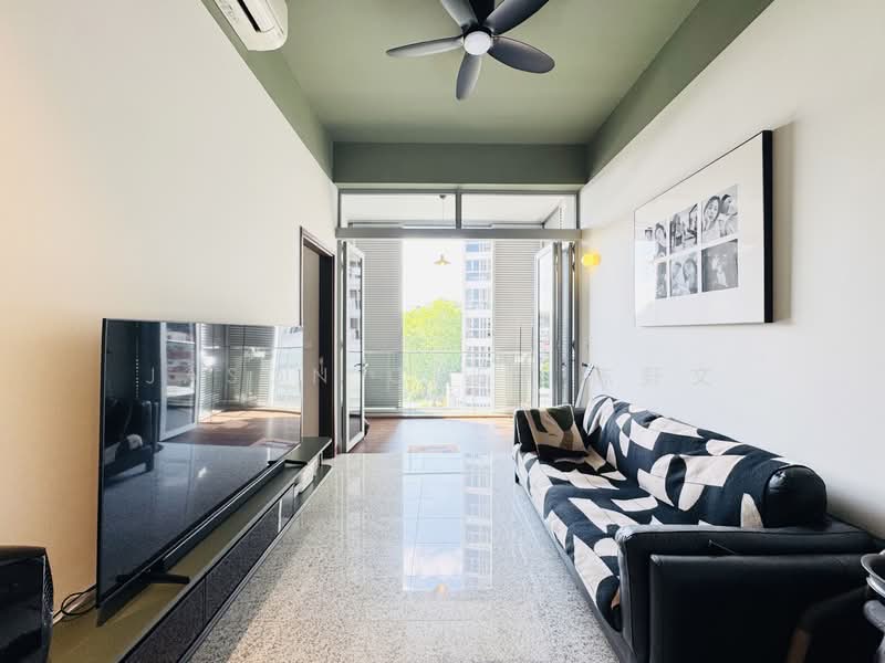 Hillsta Condominium For Sale at S$ 1,000,000 | PropertyGuru Singapore - Living Room