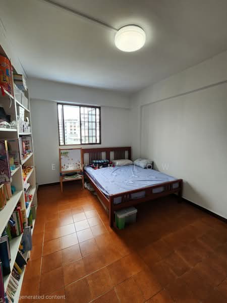 241 Bukit Batok East Avenue 5 HDB Flat For Sale at S$ 530,000 | PropertyGuru Singapore - Bedroom